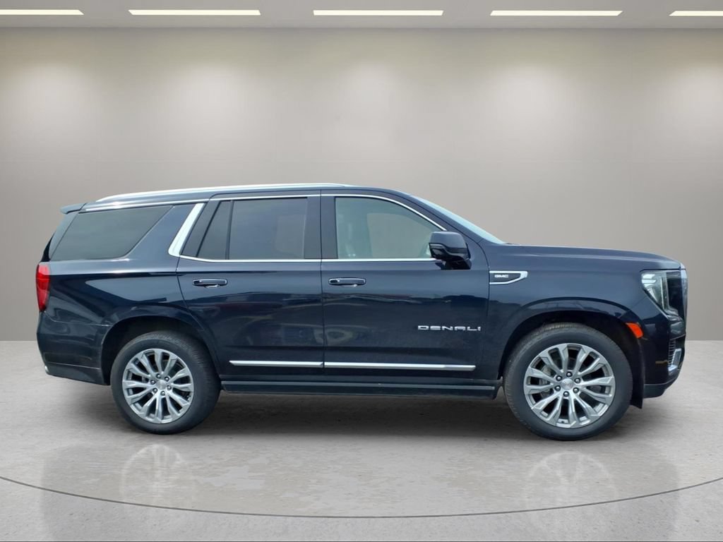 Used 2023 GMC Yukon Denali w/ Max Trailering Package AWD/4WD image 2