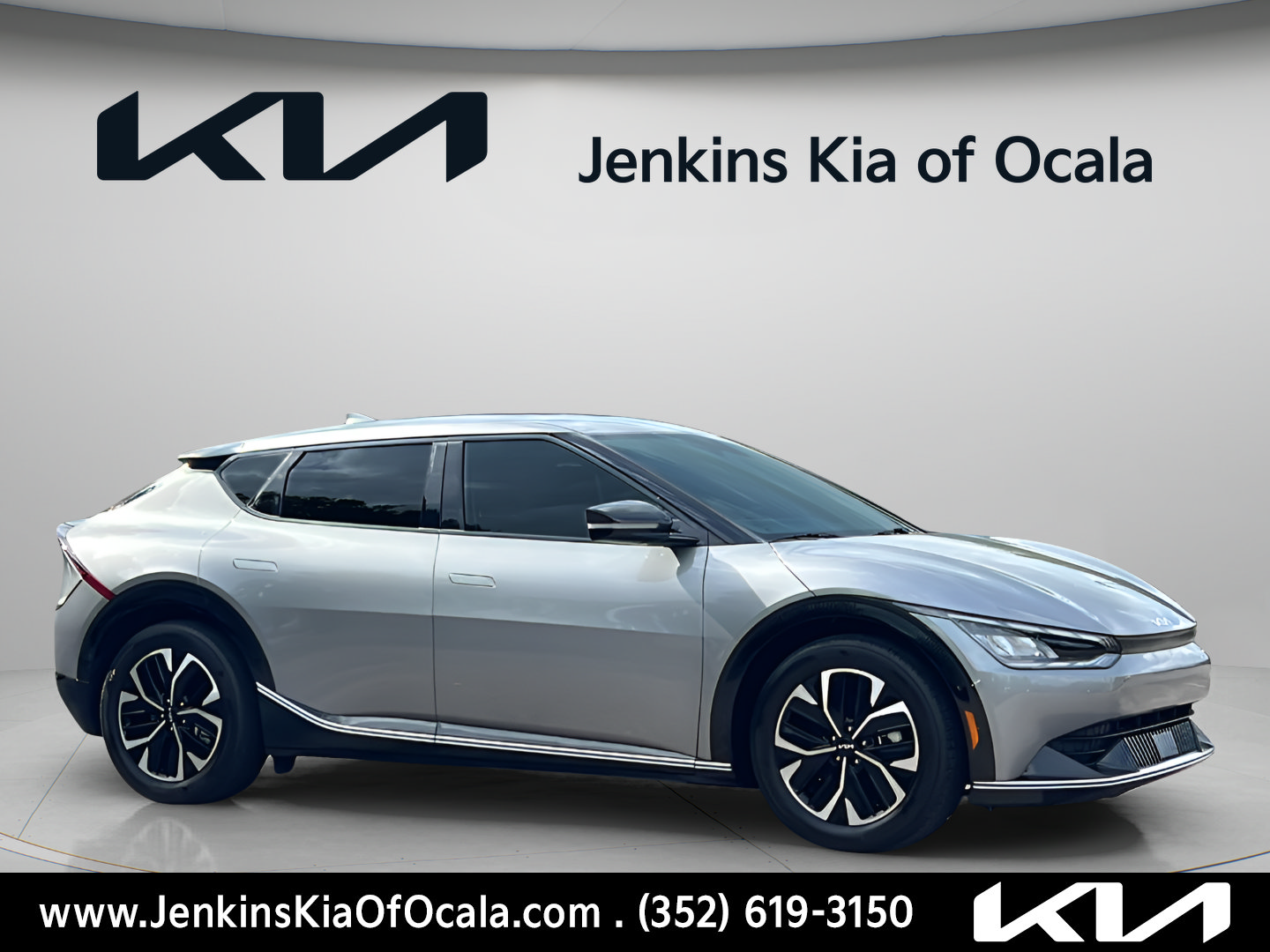 Certified 2023 Kia EV6 Wind AWD/4WD image 1
