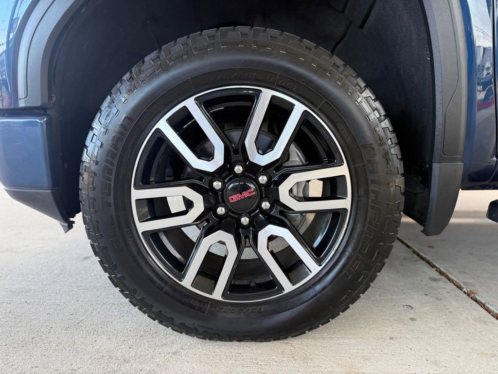 Used 2020 GMC Sierra 1500 AT4 w/ AT4 Premium Package image 12