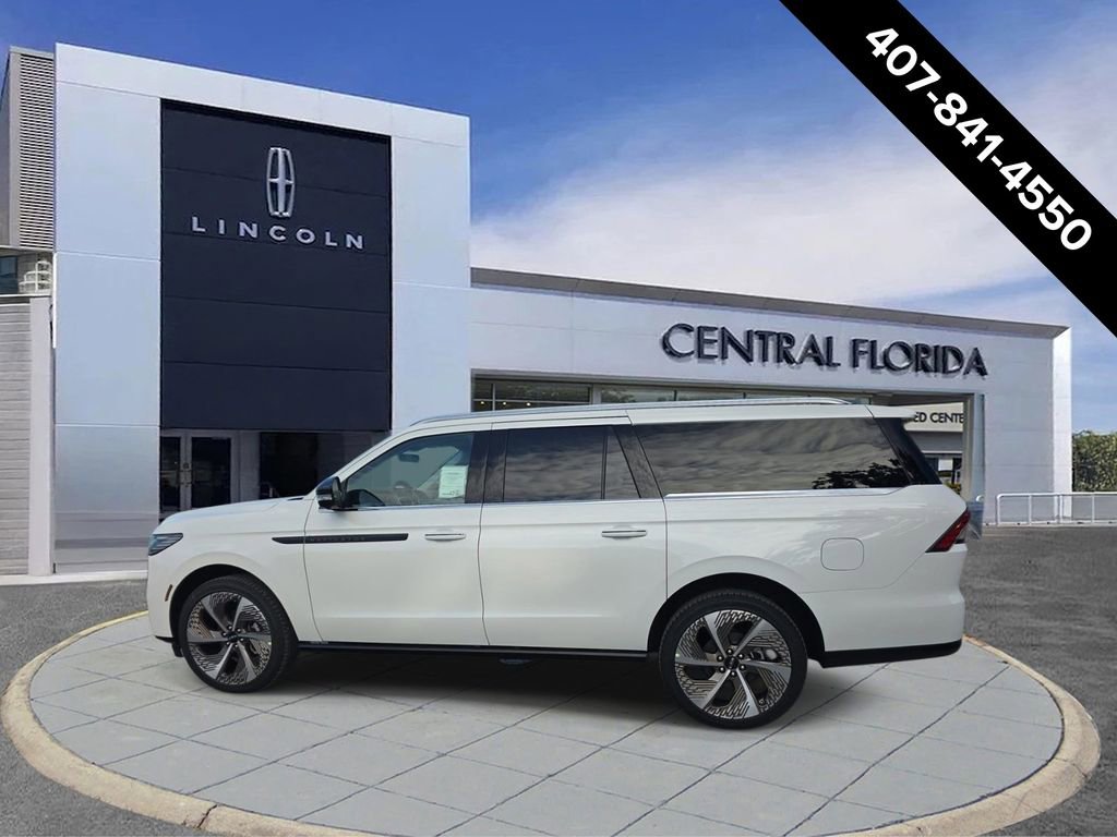 New 2026 Lincoln Navigator L Black Label AWD/4WD image 6