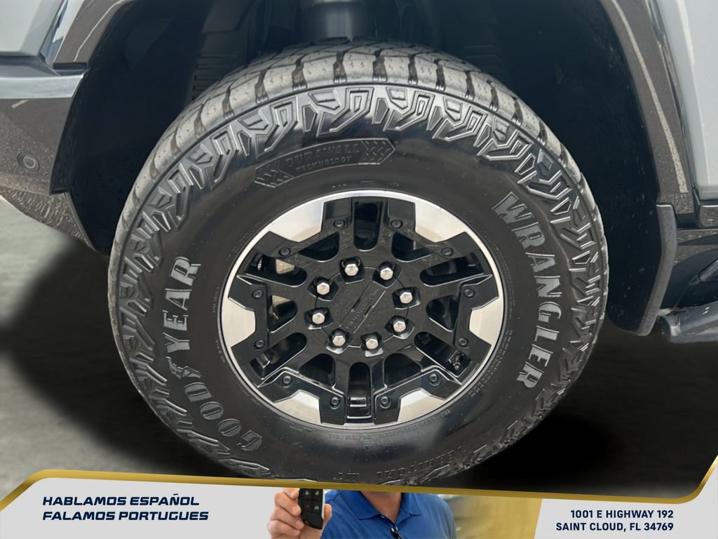 Used 2024 GMC Hummer EV 2X w/ Extreme Off-Road Package image 36
