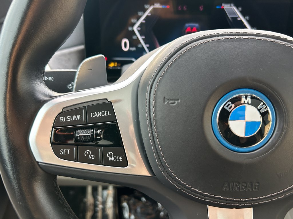 Used 2024 BMW X5 xDrive50e w/ Executive Package AWD/4WD image 19