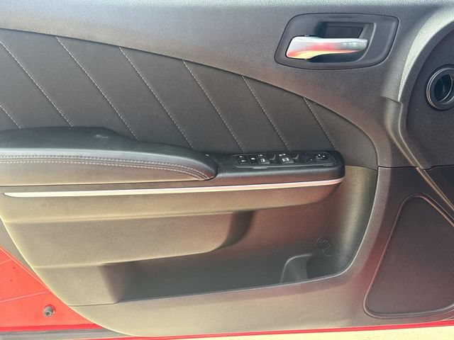 Used 2023 Dodge Charger SXT RWD image 25