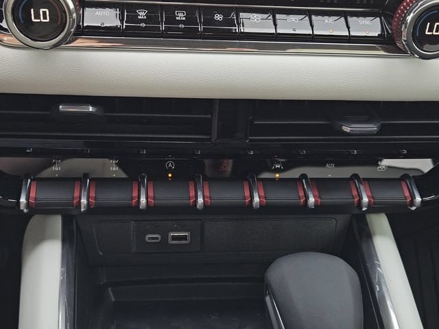 New 2026 GMC Canyon AT4X AWD/4WD image 15