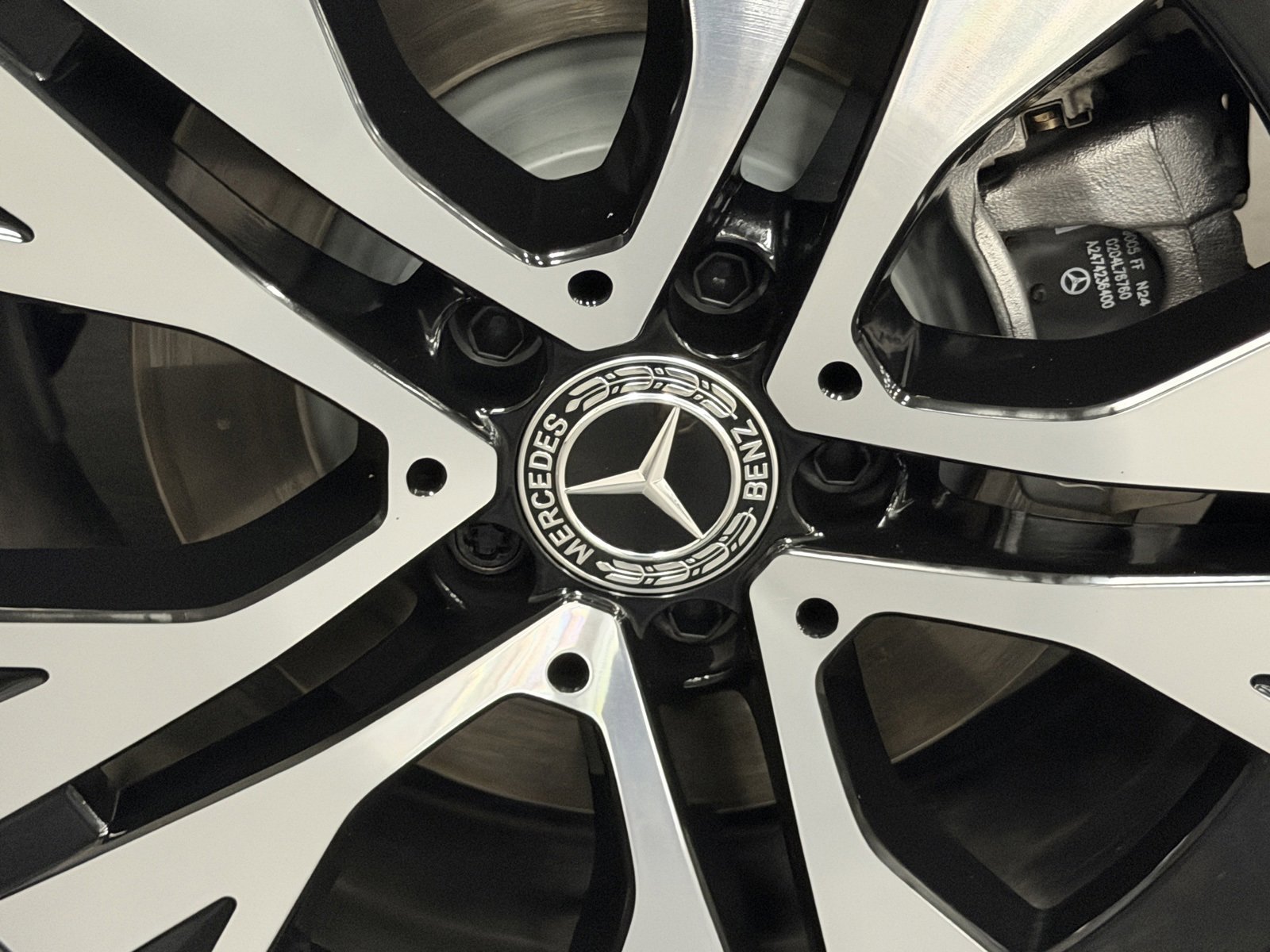 Used 2025 Mercedes-Benz GLA 250 image 18