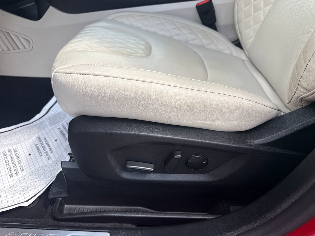 Used 2023 Ford Edge Titanium w/ Equipment Group 301A image 26