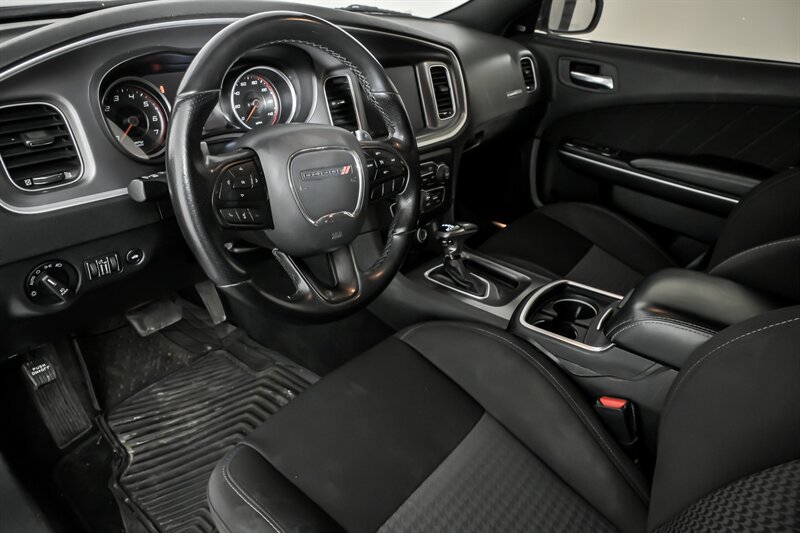 Used 2022 Dodge Charger GT AWD/4WD image 16