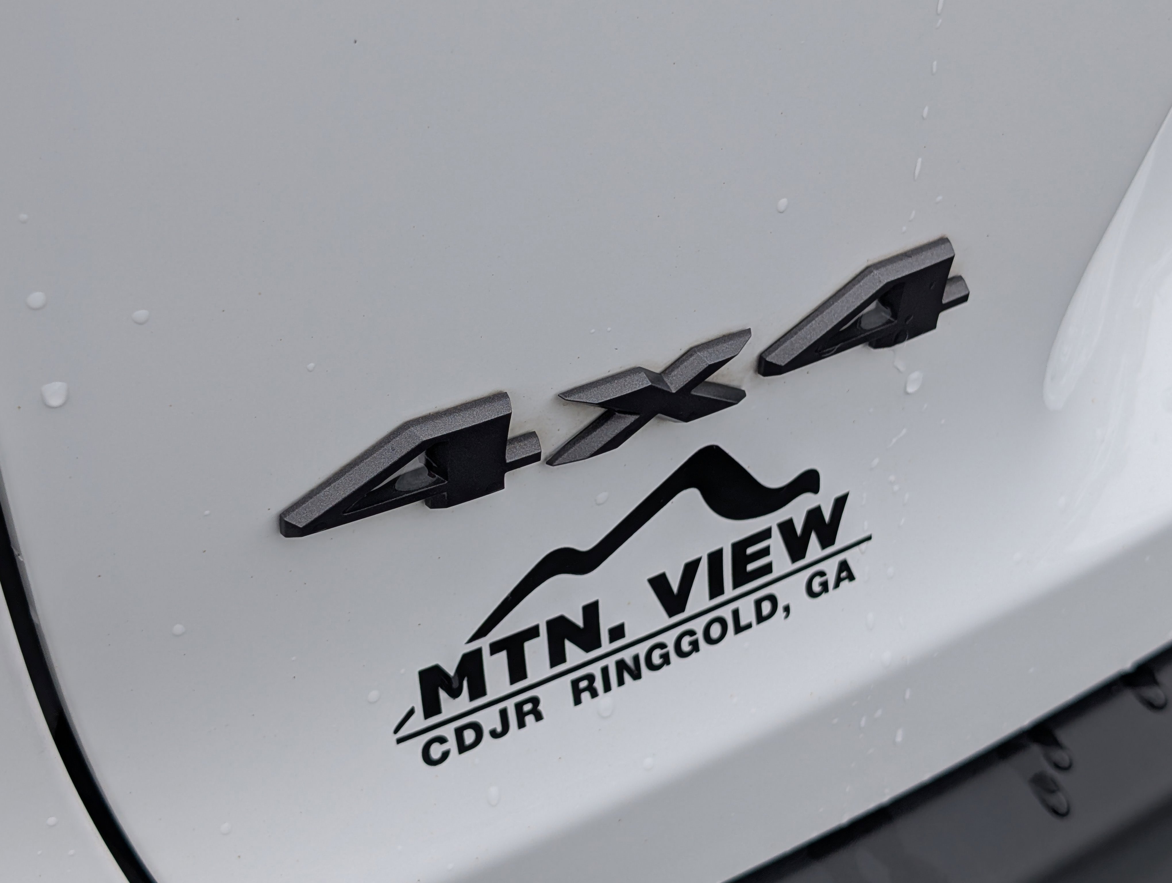 Used 2022 Jeep Cherokee Trailhawk w/ Sun, Sound & Nav Group AWD/4WD image 11