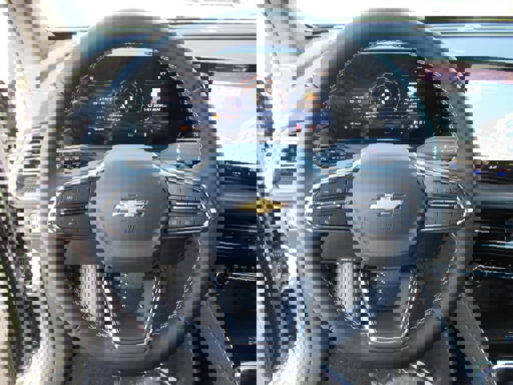 New 2025 Chevrolet Traverse LT image 15