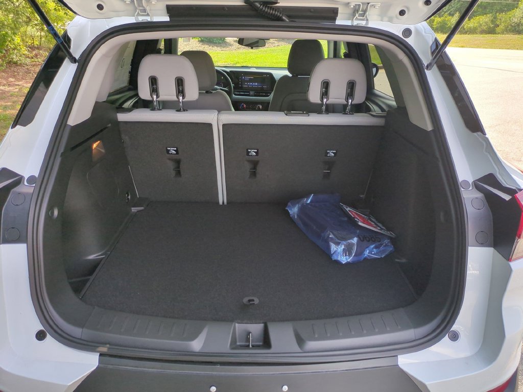 New 2026 Chevrolet TrailBlazer LS w/ LS Convenience Package FWD image 31