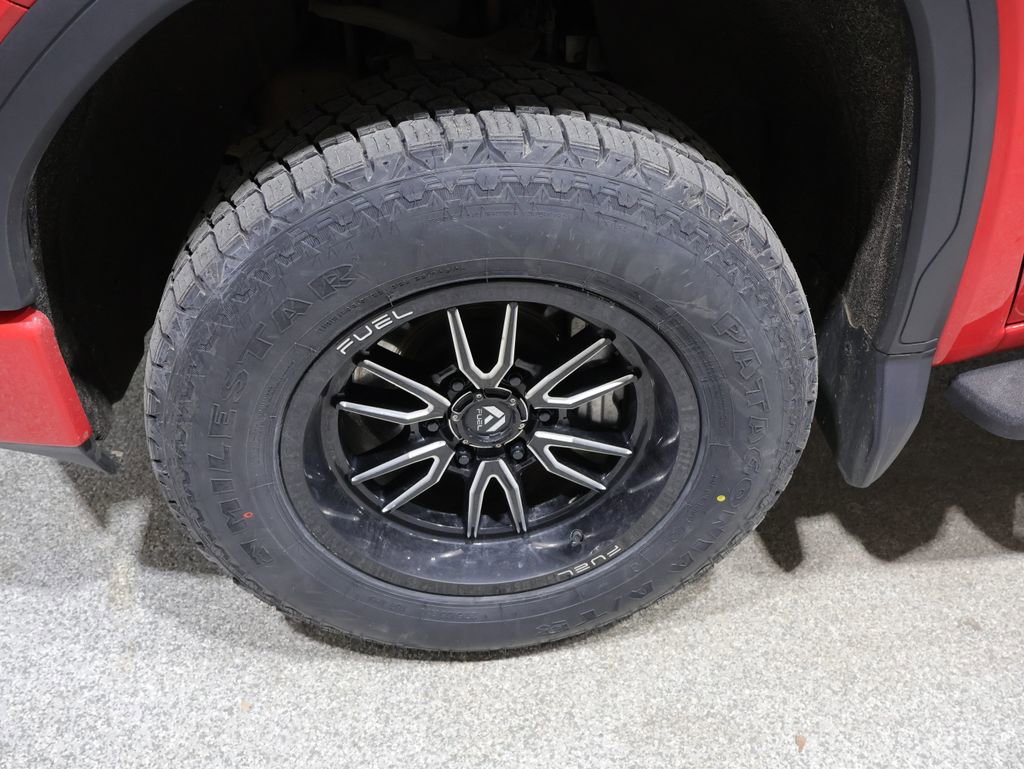 Used 2022 GMC Sierra 1500 AT4 w/ AT4 Preferred Package AWD/4WD image 8