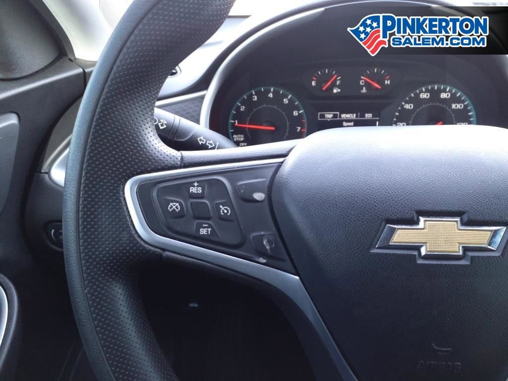 Used 2022 Chevrolet Malibu LS image 18