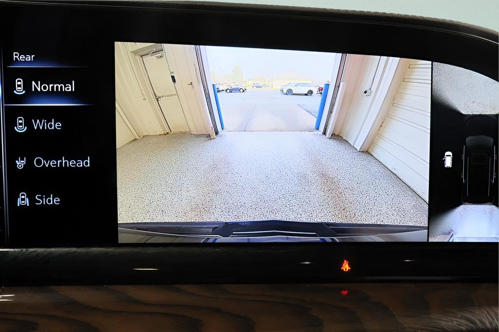 Used 2022 Cadillac Escalade Sport Platinum w/ Heavy-Duty Trailer Package image 11