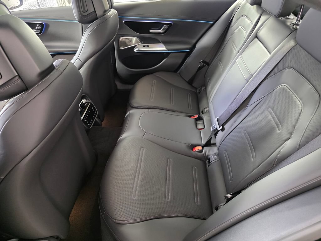 New 2027 Mercedes-Benz E 53 AMG e 4MATIC Sedan image 11