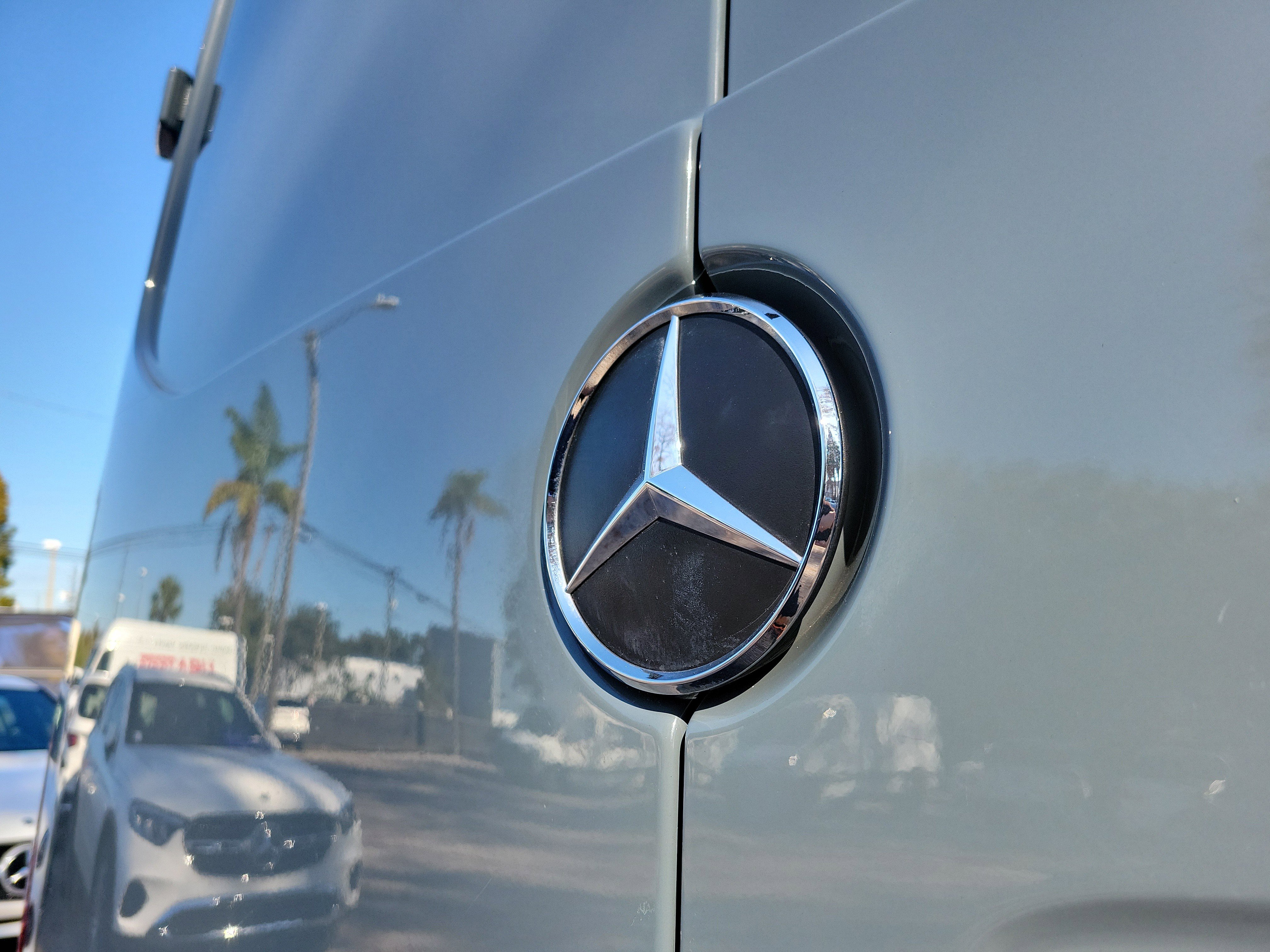 Used 2024 Mercedes-Benz Sprinter 2500 image 6