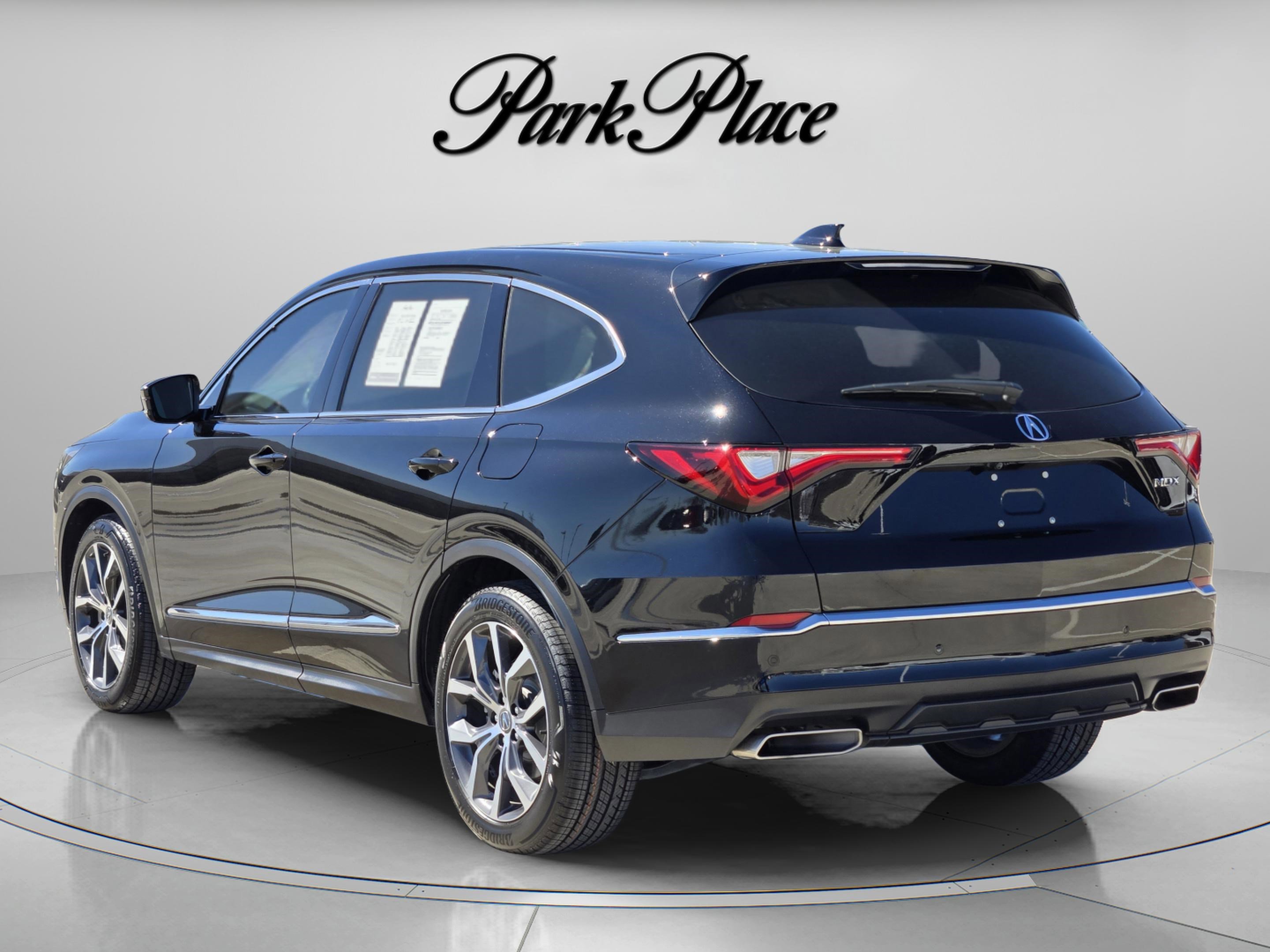 Certified 2024 Acura MDX FWD w/ Technology Package image 3