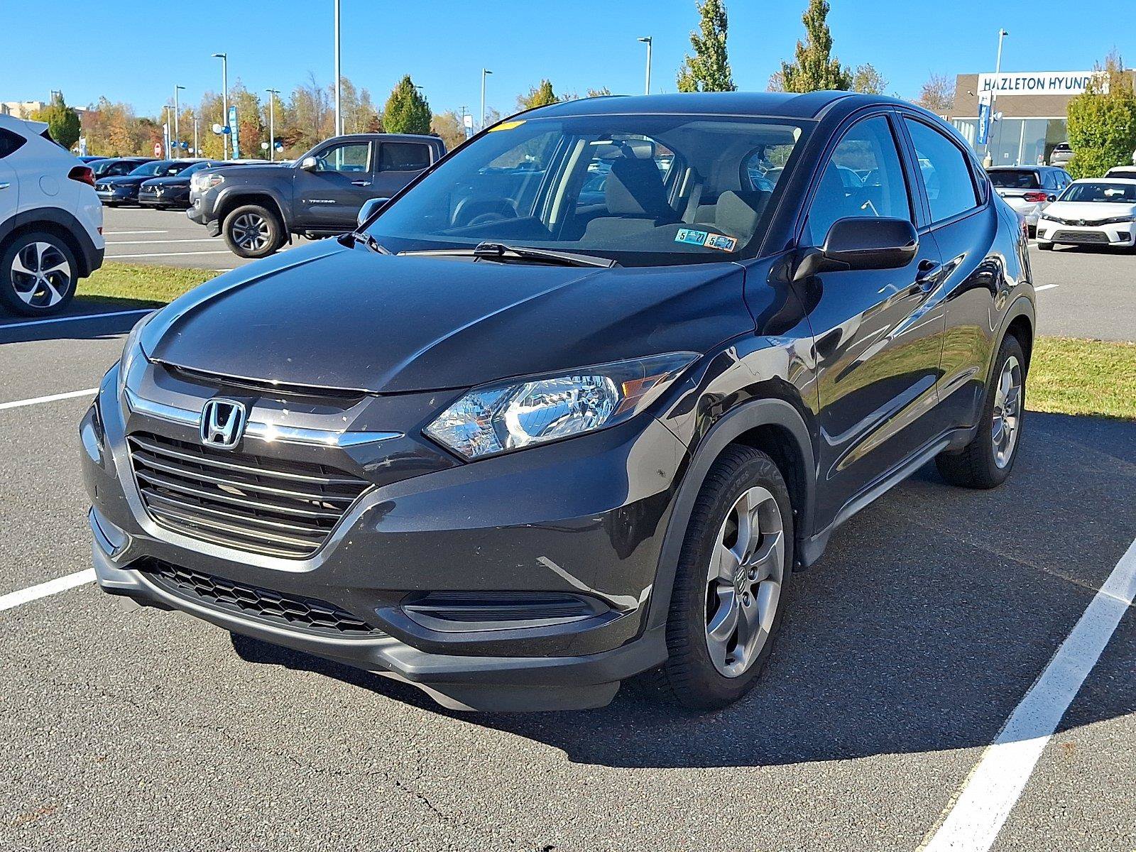 Used 2018 Honda HR-V LX image 3