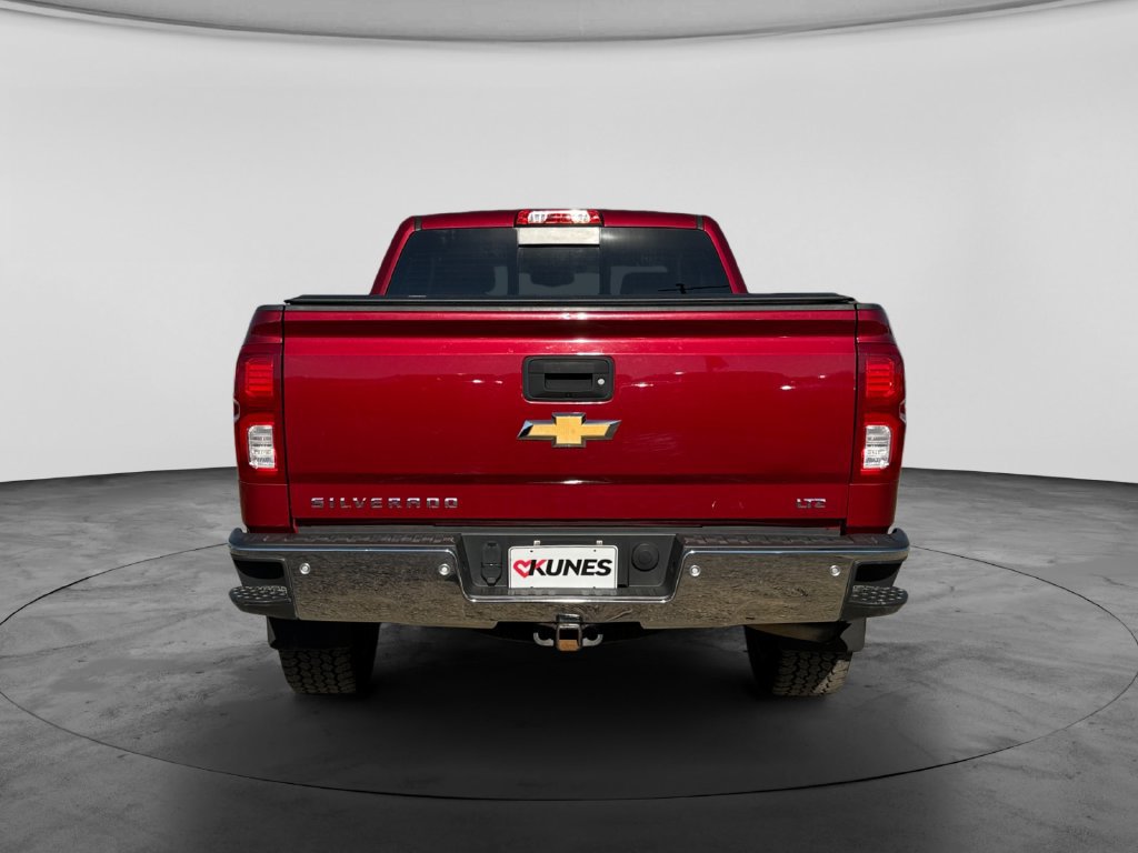 Used 2018 Chevrolet Silverado 1500 LTZ w/ Sport Package AWD/4WD image 9