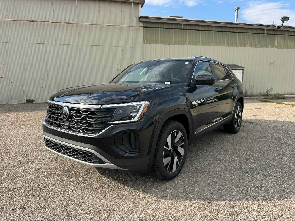 New 2026 Volkswagen Atlas Cross Sport SEL image 3