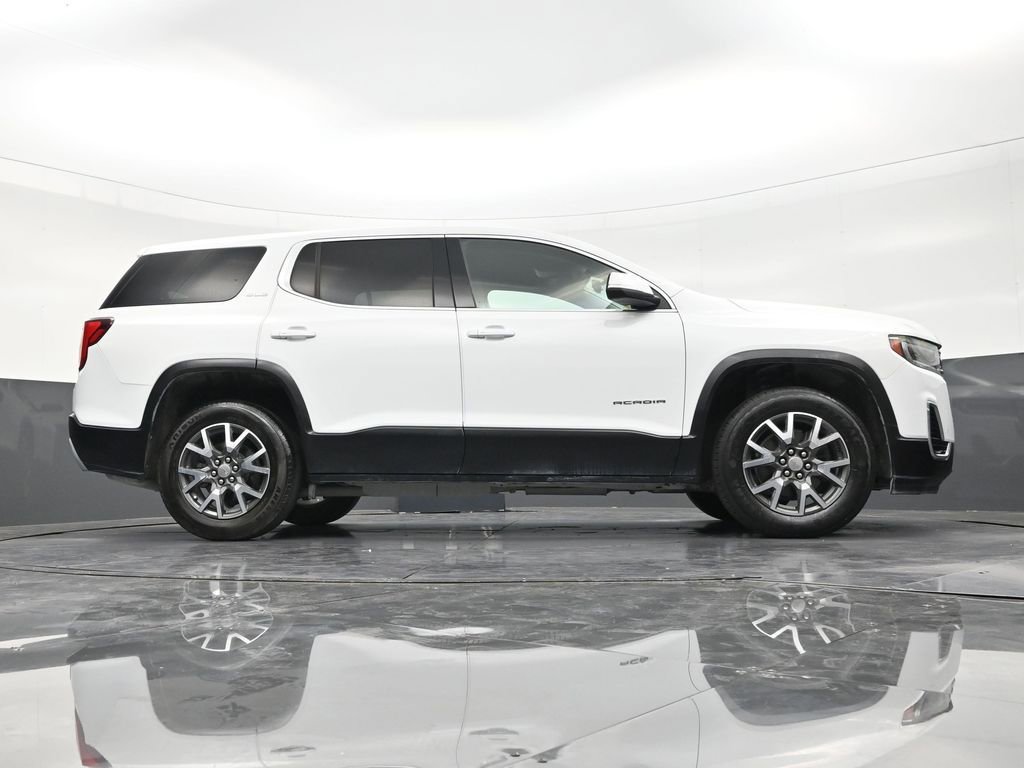 Used 2023 GMC Acadia SLE FWD image 25