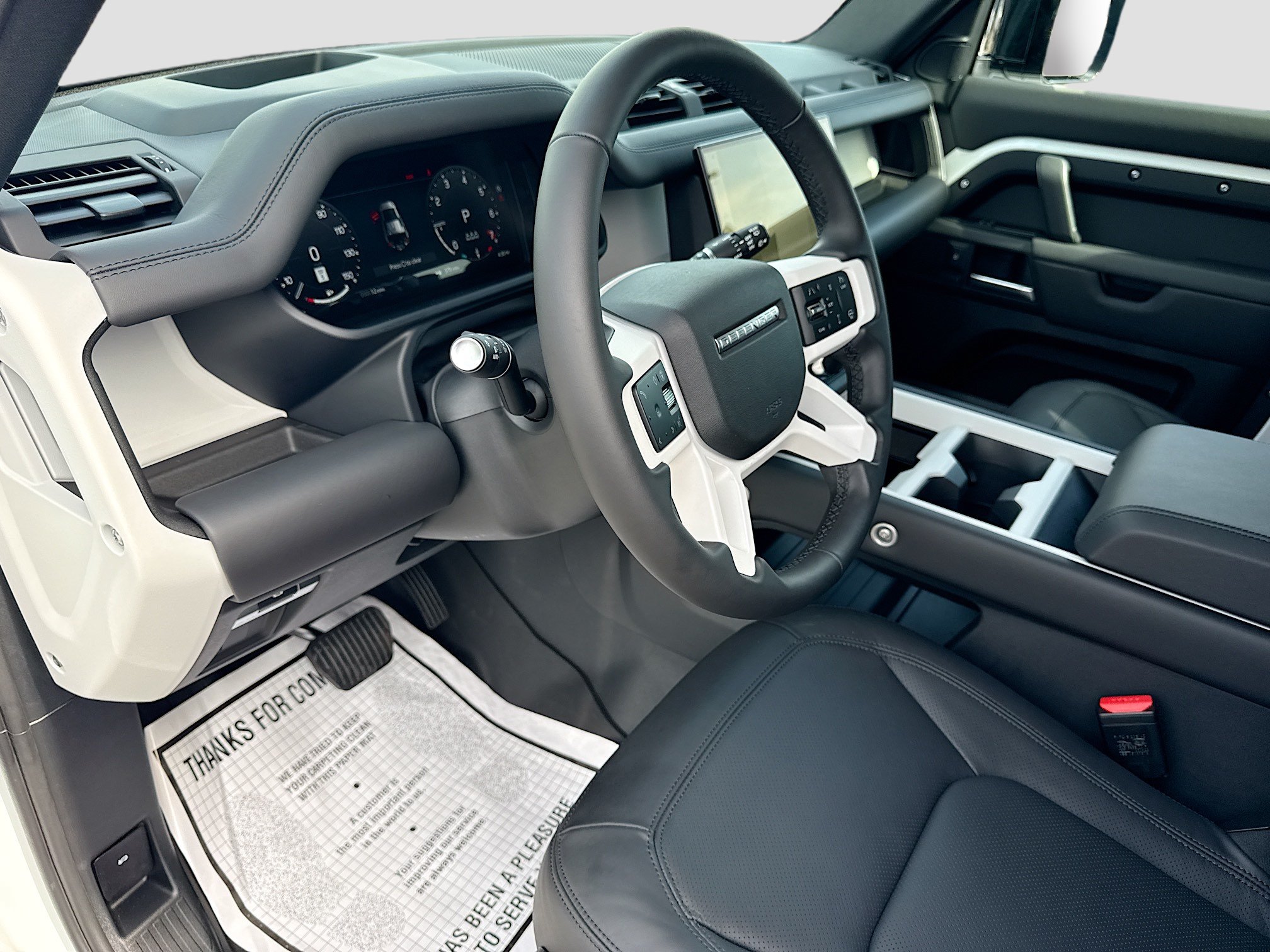 New 2026 Land Rover Defender 110 X-Dynamic SE AWD/4WD image 26