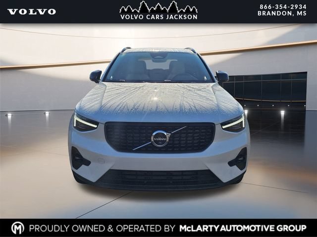 New 2026 Volvo XC40 B5 Ultra w/ Protection Package Premier AWD/4WD image 2