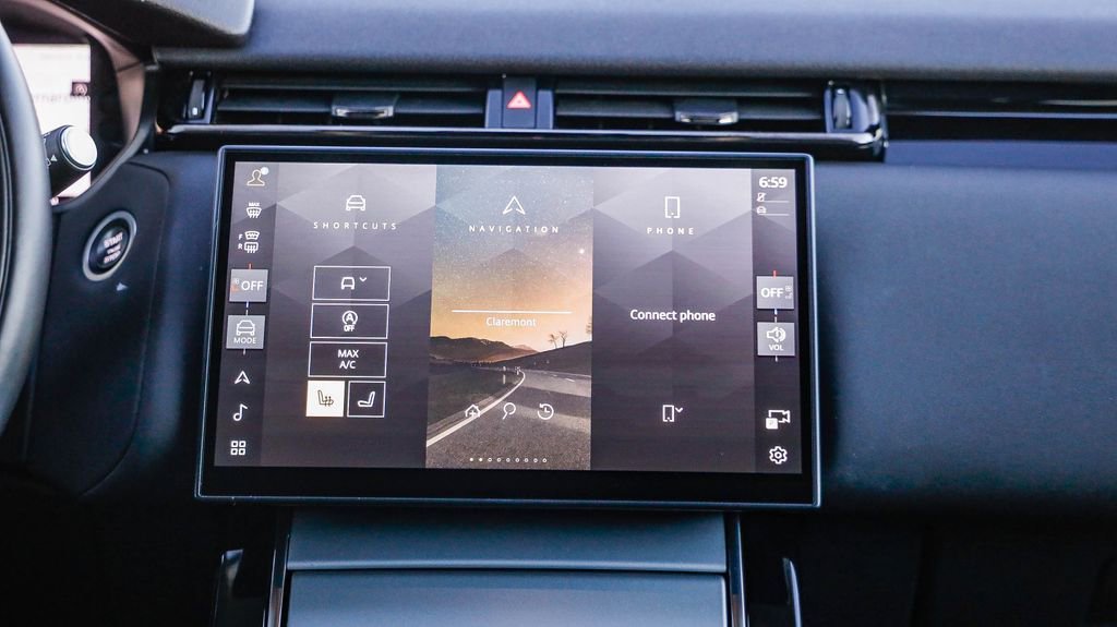 Used 2024 Land Rover Range Rover Velar S image 16