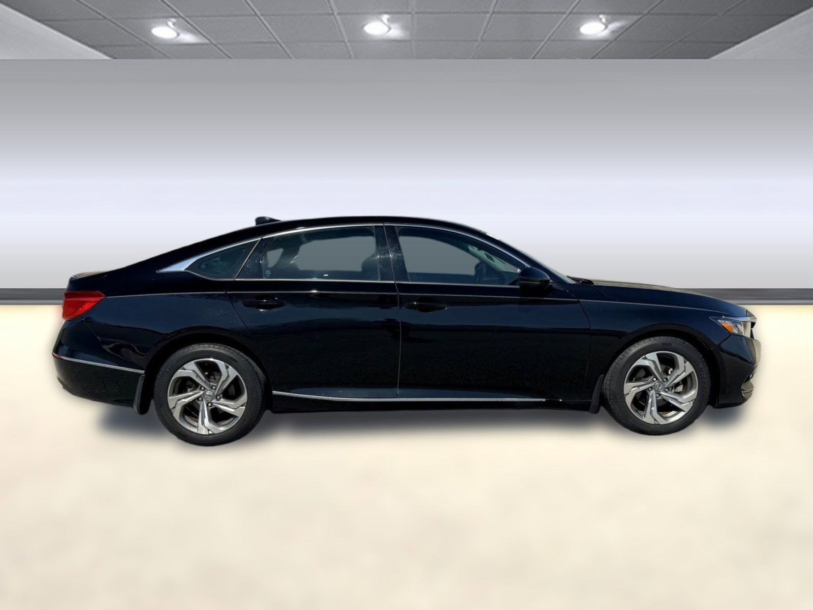 Used 2018 Honda Accord EX-L image 7