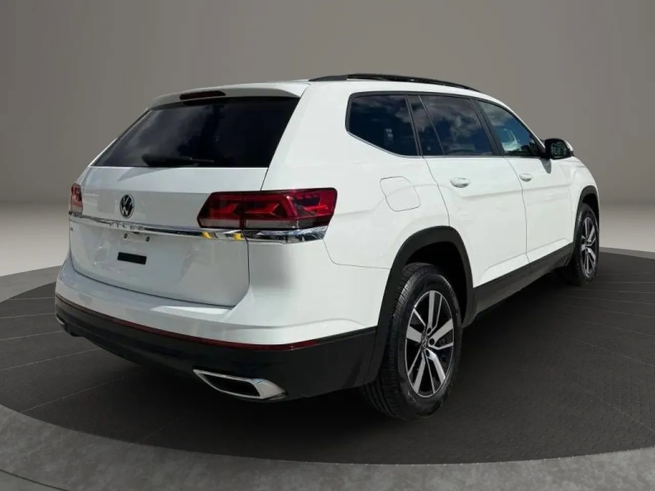 Used 2022 Volkswagen Atlas SE FWD image 7