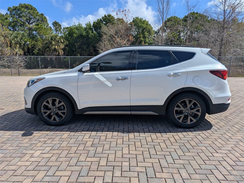 Used 2017 Hyundai Santa Fe Sport image 8