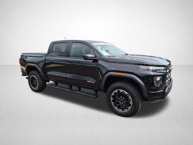 Used 2026 GMC Canyon AT4 w/ Technology Plus Package AWD/4WD image 4