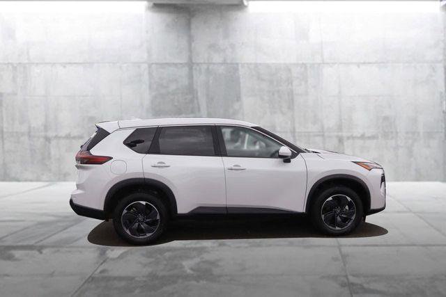 Used 2025 Nissan Rogue SV AWD/4WD image 5
