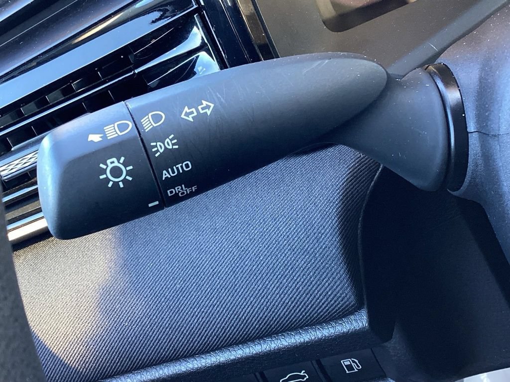 Used 2025 Toyota Camry LE FWD image 20
