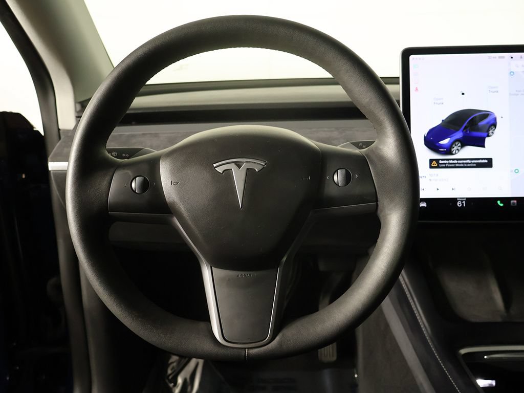 Used 2021 Tesla Model Y Long Range AWD/4WD image 35