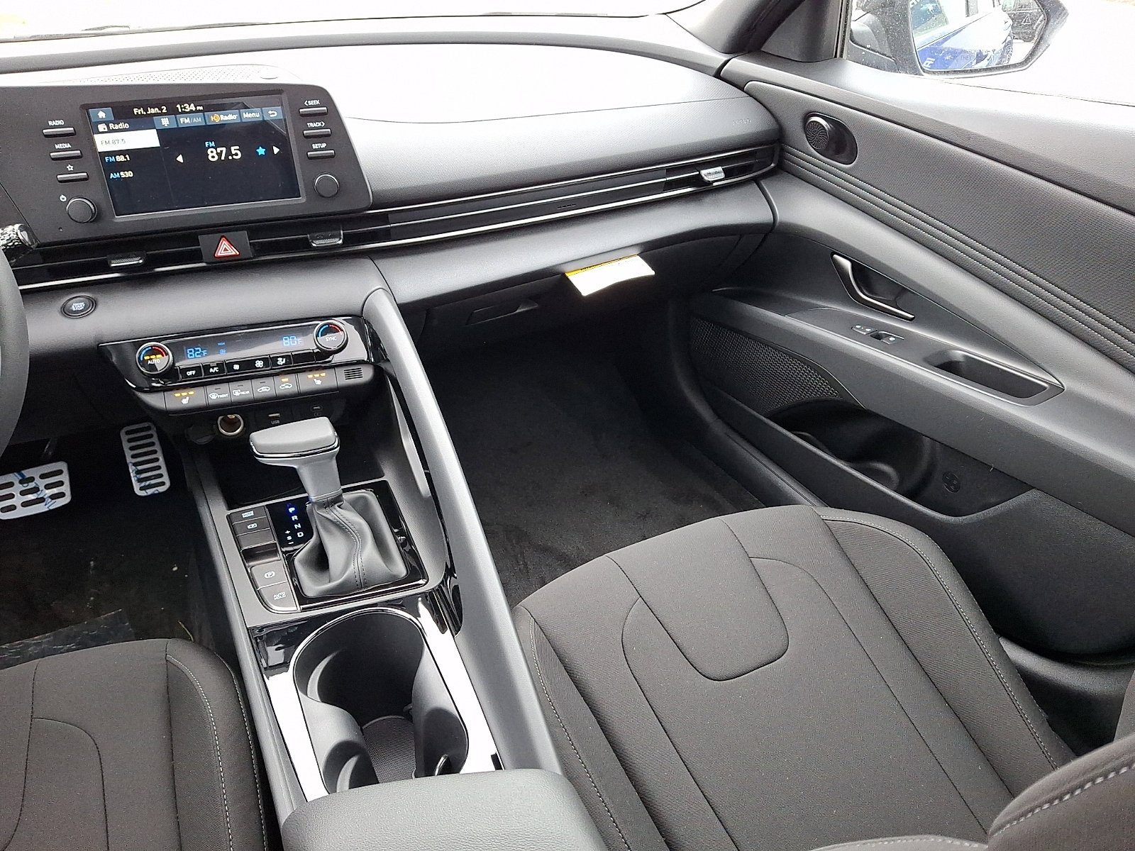 New 2026 Hyundai Elantra SEL Sport Premium image 11