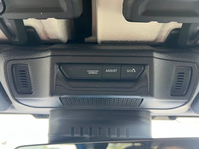 Used 2024 Jeep Wrangler Unlimited Rubicon AWD/4WD image 35