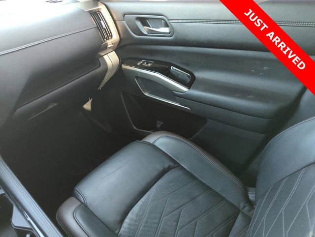 Certified 2023 Nissan Pathfinder Platinum image 29