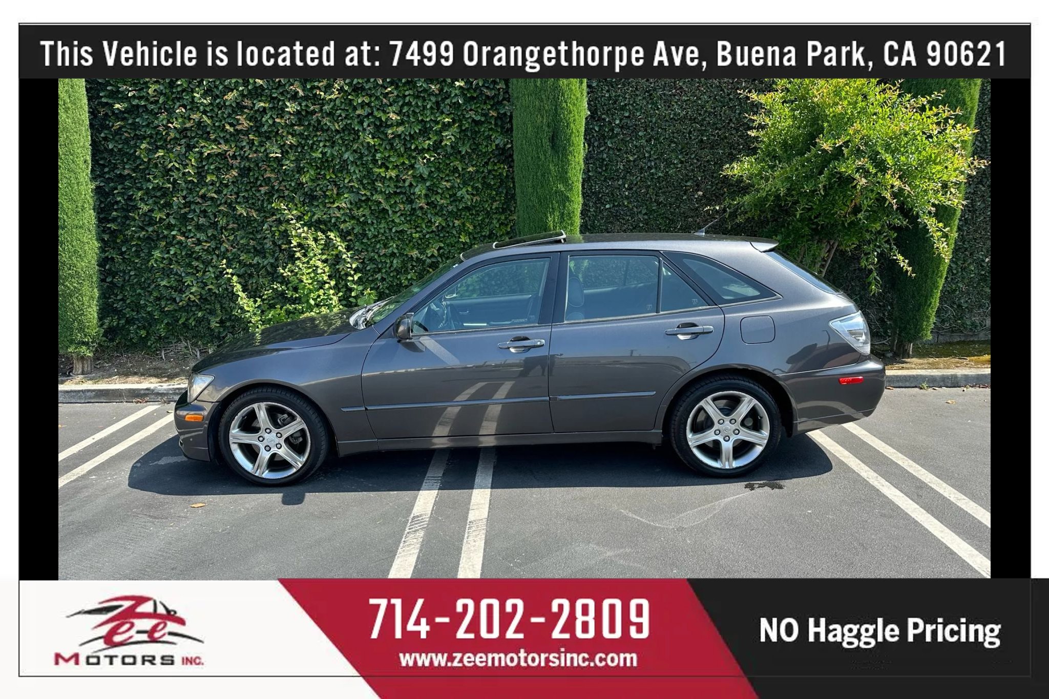 Used 2004 Lexus IS 300 SportCross image 9