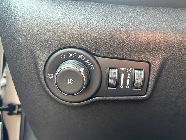 New 2026 Jeep Compass Limited AWD/4WD image 30