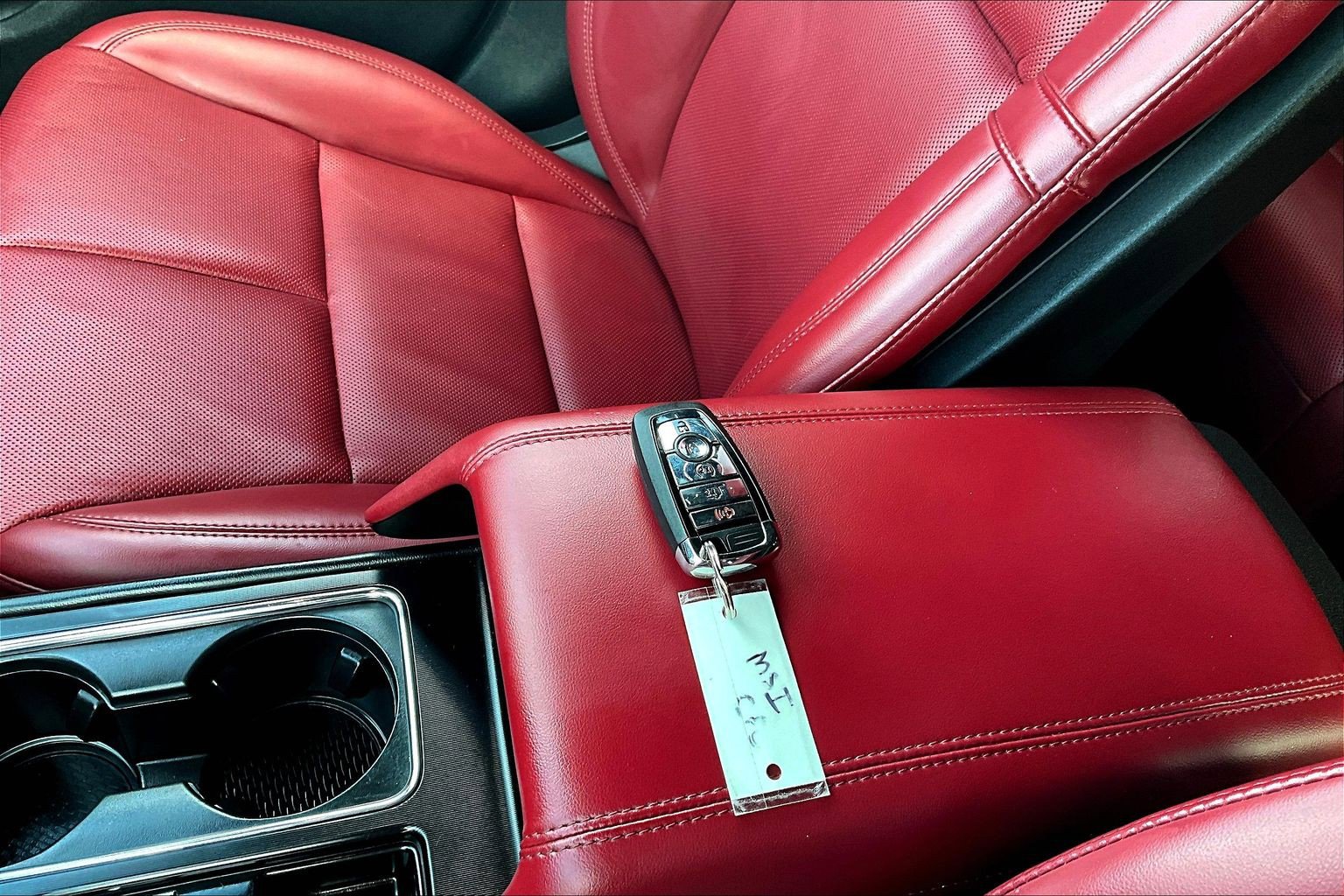 Used 2024 Lincoln Corsair Grand Touring AWD/4WD image 11