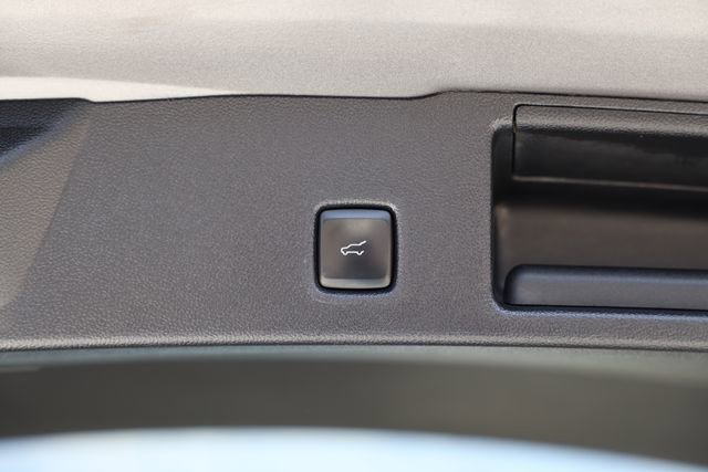 Used 2021 Ford Escape SE w/ Convenience Package image 9