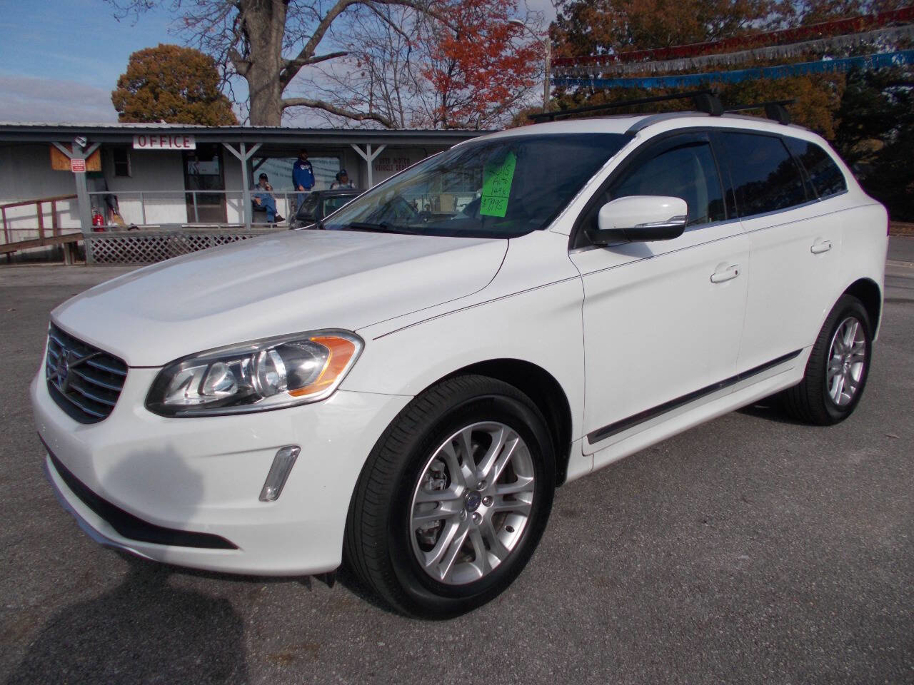 Used 2015 Volvo XC60 T5 image 1
