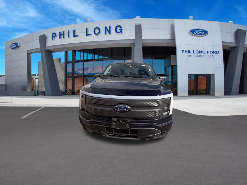 Certified 2023 Ford F150 Lightning XLT AWD/4WD image 10