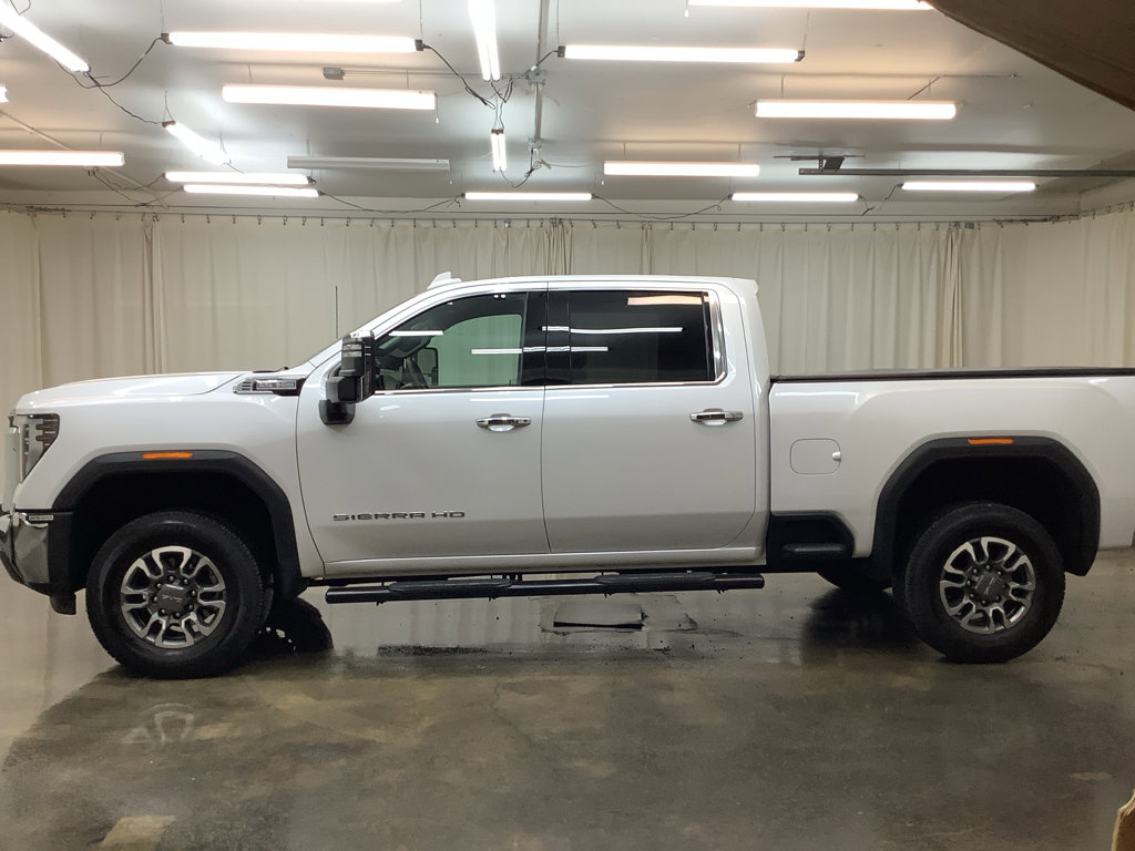 Used 2024 GMC Sierra 2500 SLT RWD image 10