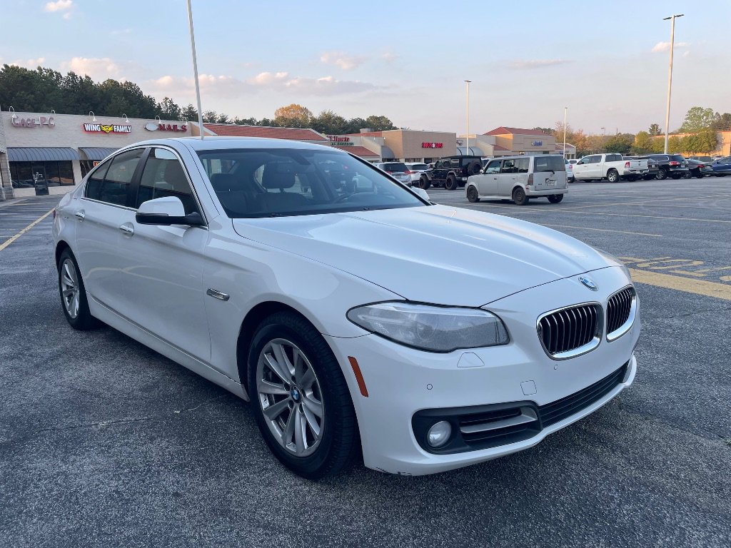 Used 2016 BMW 528i xDrive Sedan AWD/4WD image 5