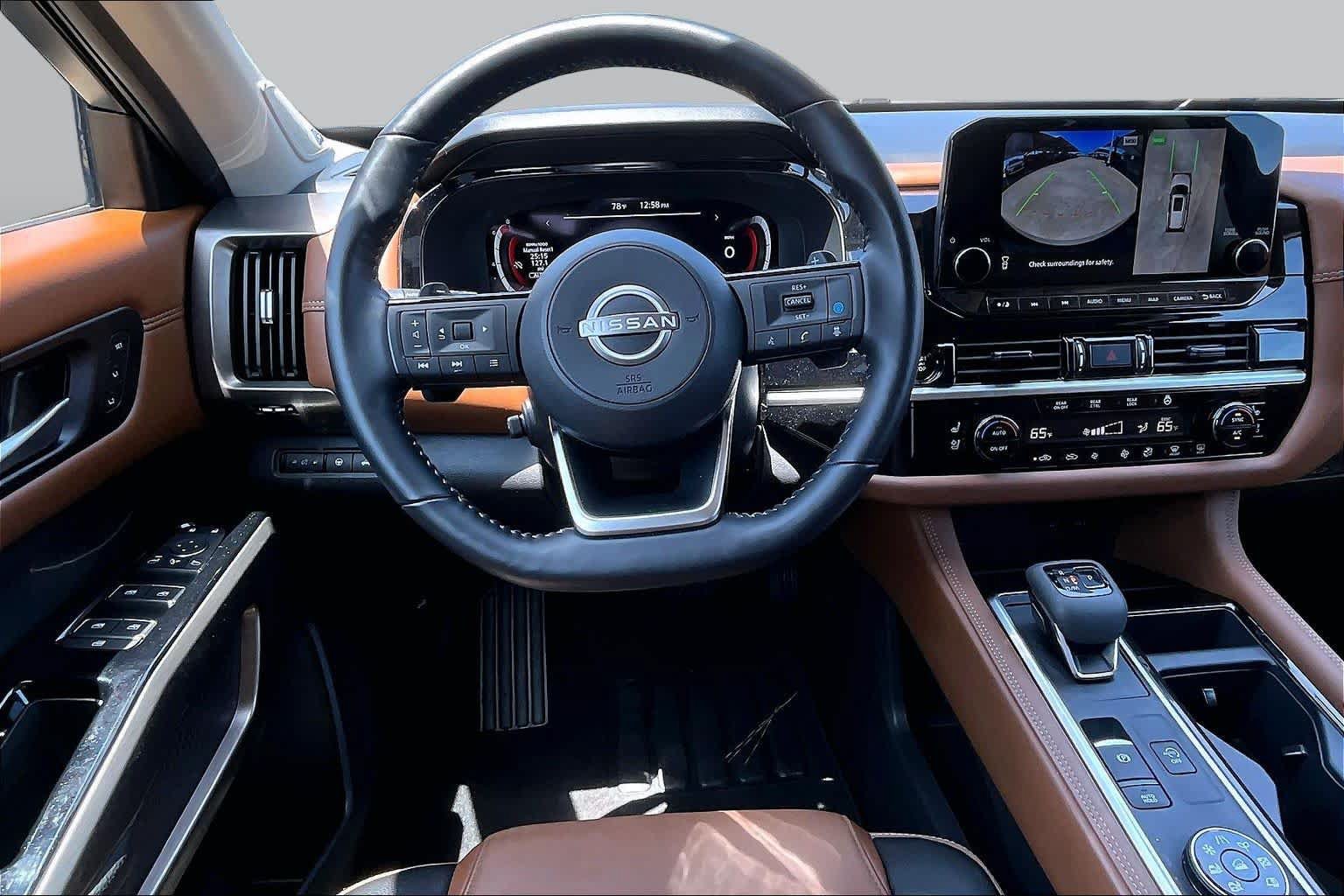 Certified 2025 Nissan Pathfinder Platinum AWD/4WD image 6
