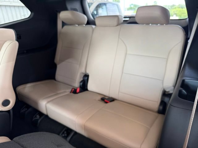 New 2027 Buick Enclave Preferred w/ Power Package FWD image 14