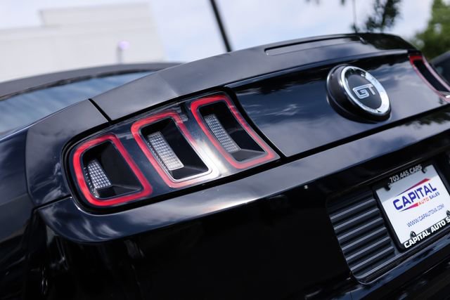 Used 2013 Ford Mustang GT RWD image 18