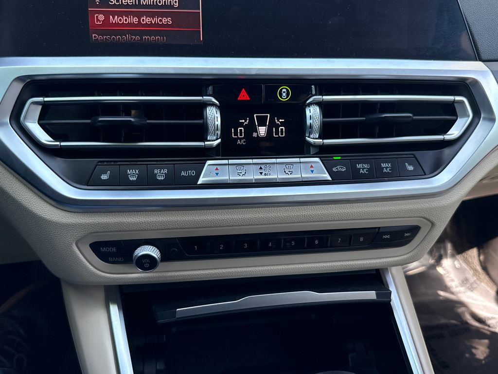 Used 2022 BMW 330i xDrive Sedan w/ Driving Assistance Package image 28