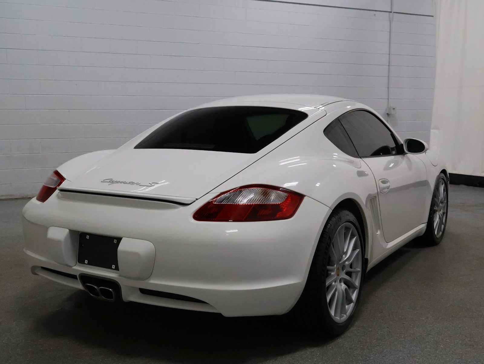 Used 2006 Porsche Cayman S RWD image 9